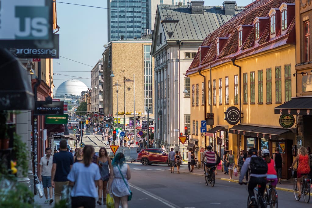 Located in the heart of Södermalm, close to Medborgarplatsen and Slussen. Minutes away from subway and local transportations.