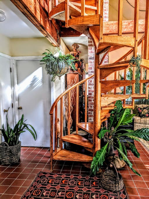 spiral staircase to second floor bedrooms.