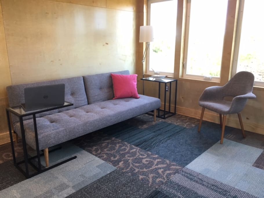 Guest room/yoga studio