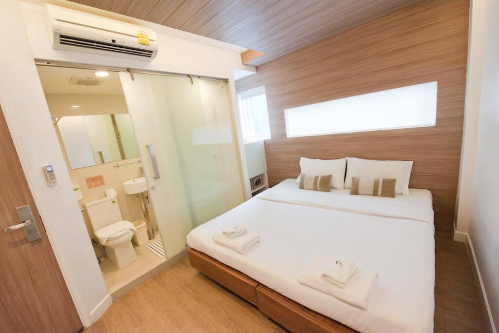 Sample Room