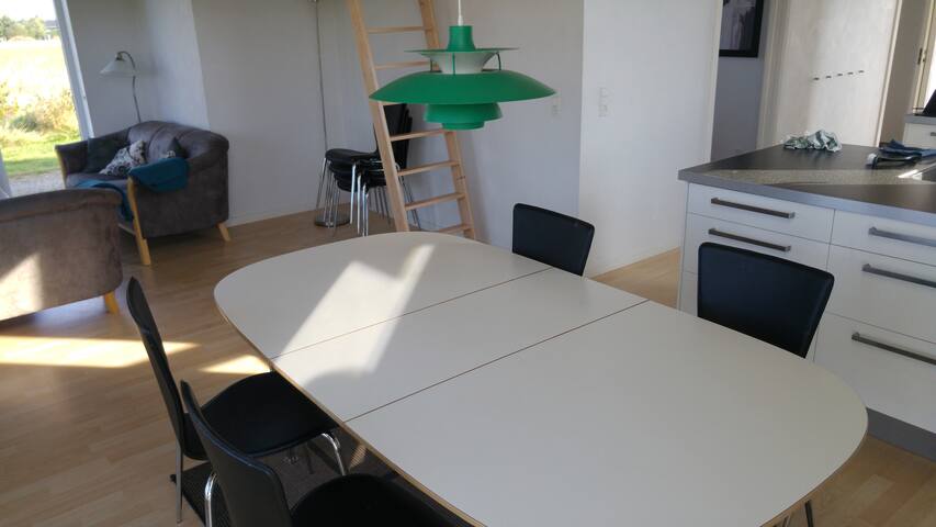 Tranum 2017: top 20 tranum vacation rentals, serviced apartments ... Biljardbord spisebord