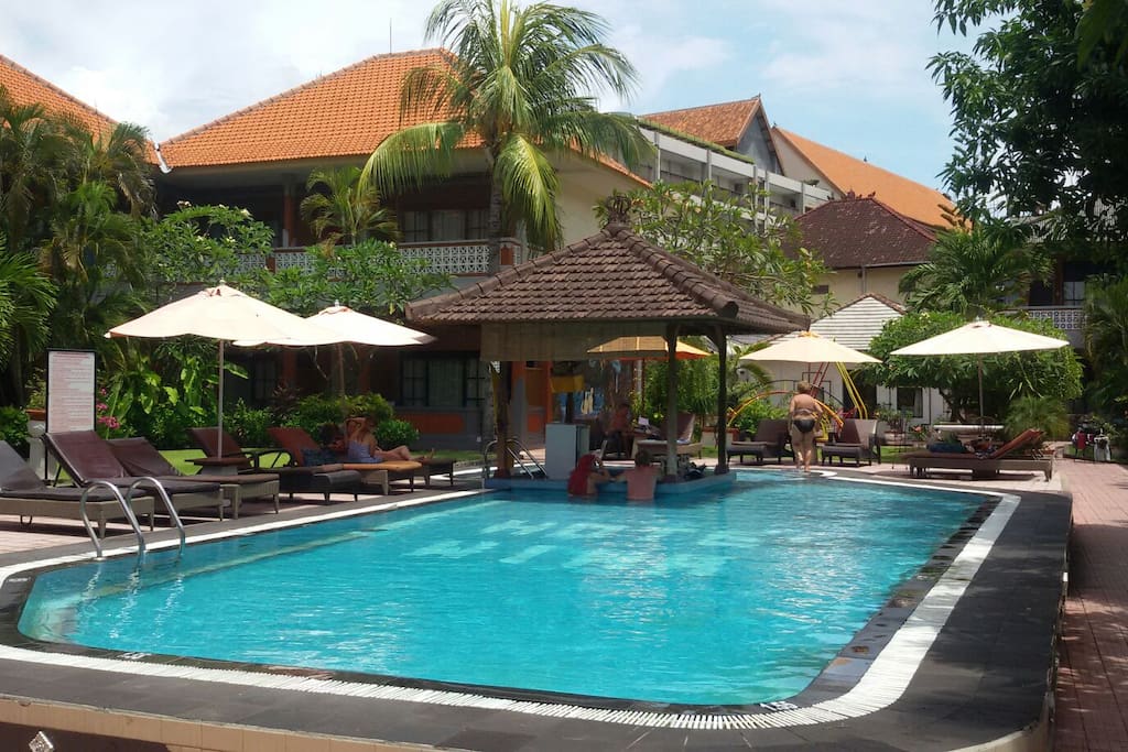 Second Pool Bar
