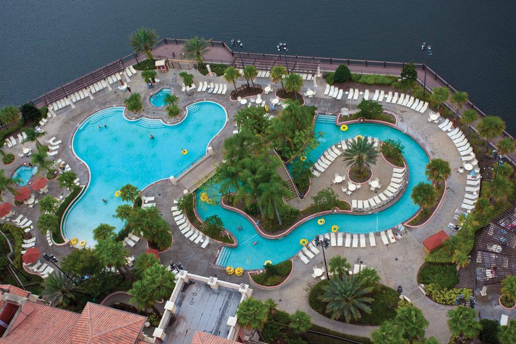 Pool & Lazy River