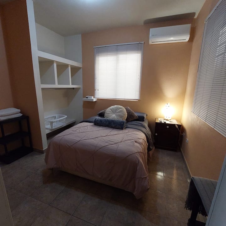 საძინებელი 1