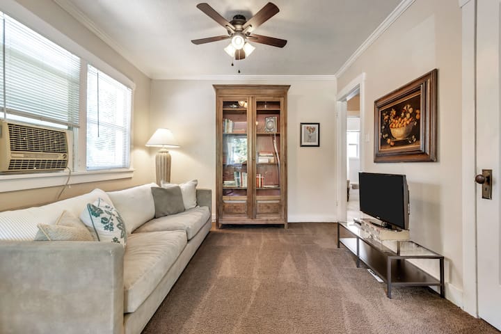 Enchanting SLC Home near Downtown & Ski Resorts