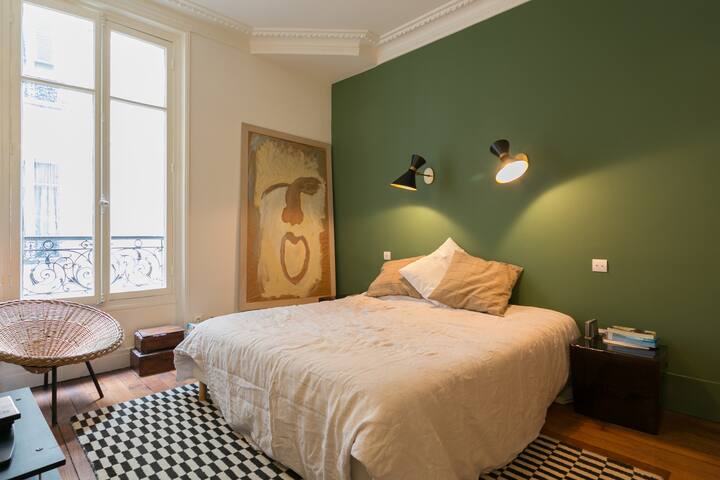 חדר שינה 2 עם מיטה זוגית אחת