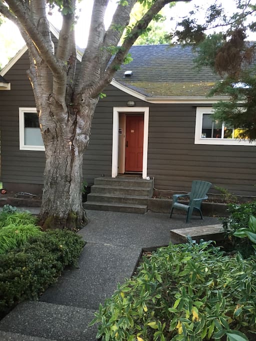 Built in 1928! Craftsman/Tudor Hybrid.
