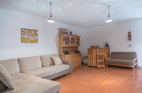 Top Airbnb: Istrian House with Pool and Great View in Općina Vižinada