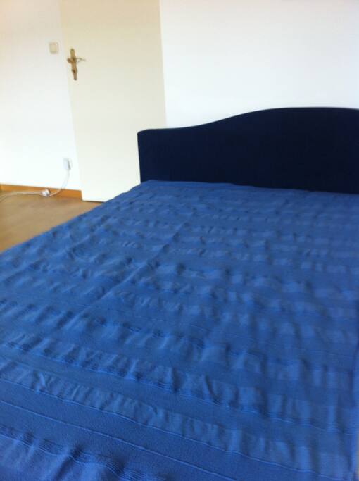 Französisches Doppelbett