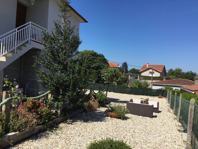 HOUSE IN TUY, NATURE, HISTORY AND SEA