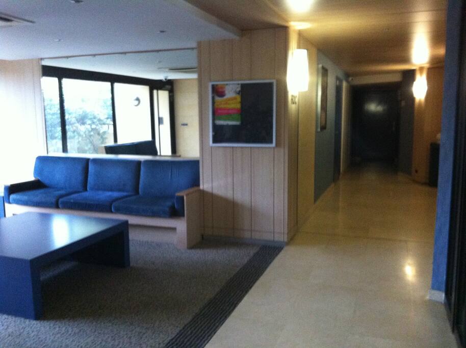Hall de la Résidence Villanova