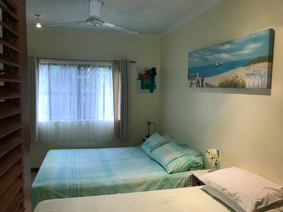 Second bedroom