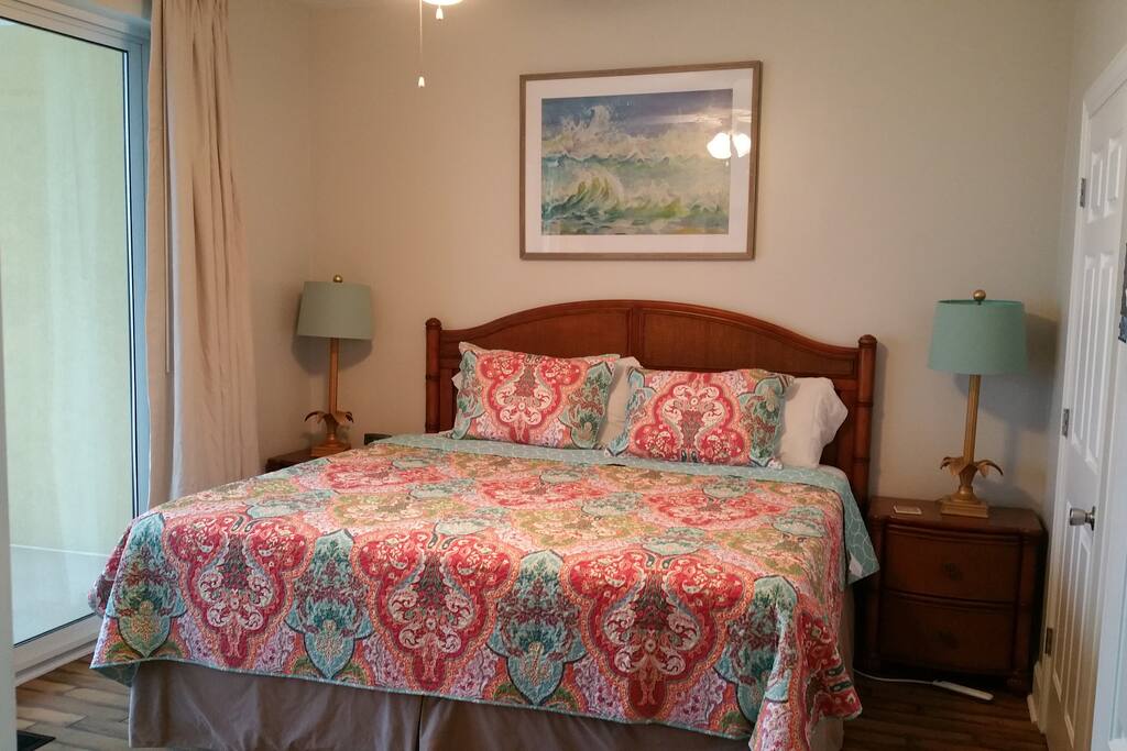Master bedroom with king size bed