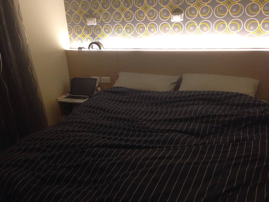 a comfortable Queen size bed