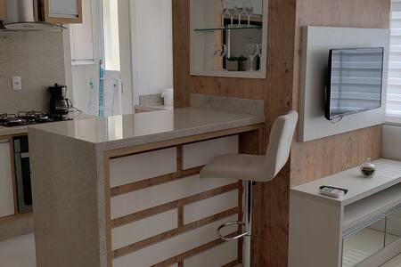 AP TOP 200m Mar c/ar cond+Garagem+Elevador+Maq lav