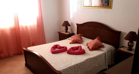 Proprietà Airbnb di successo: All around you, whith a small balcone! a Siniscola