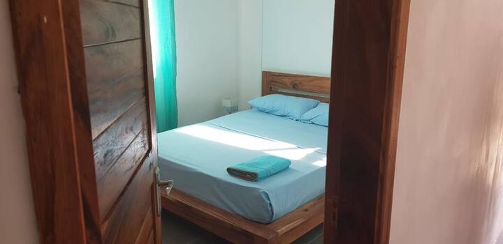 საძინებელი 8