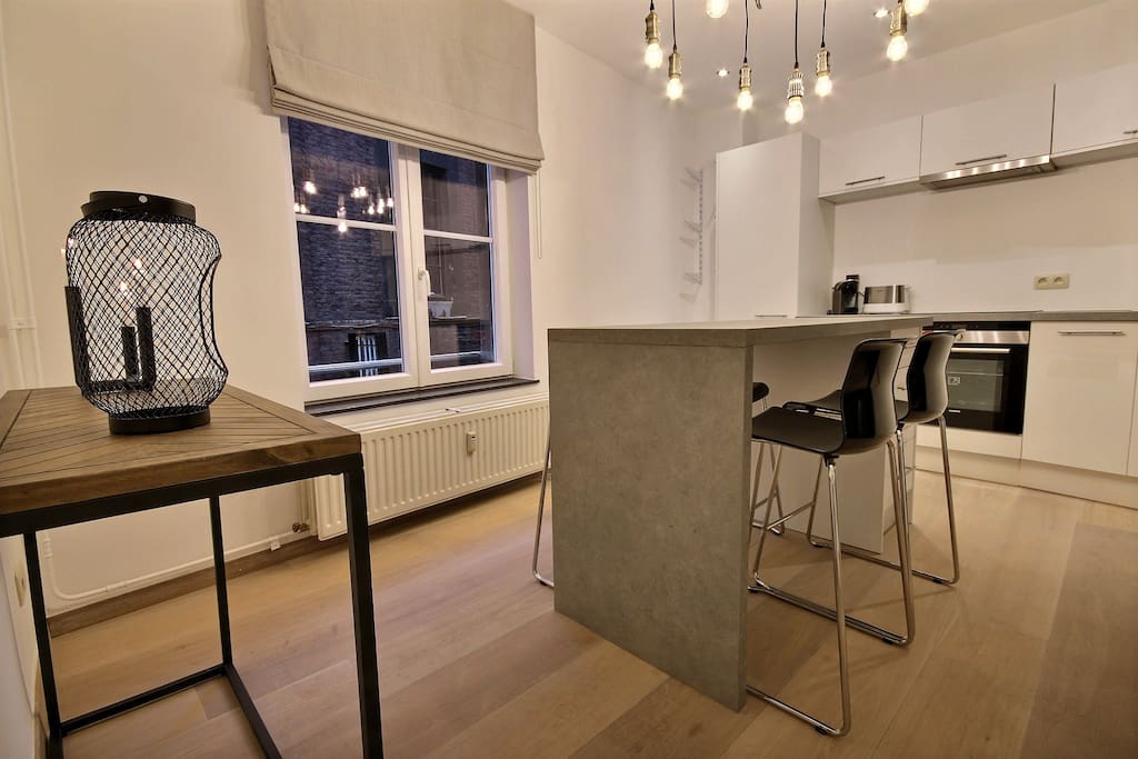 Salle à manger & cuisine