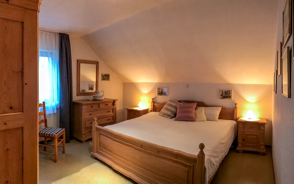 غرفة النوم 2