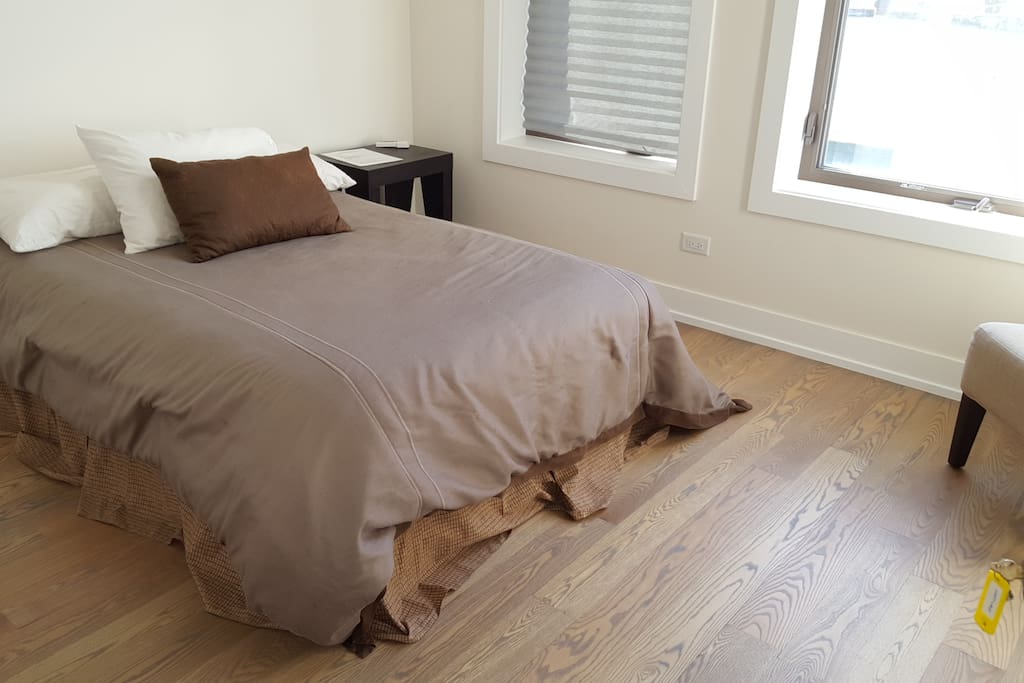 Private bedroom w/ lock