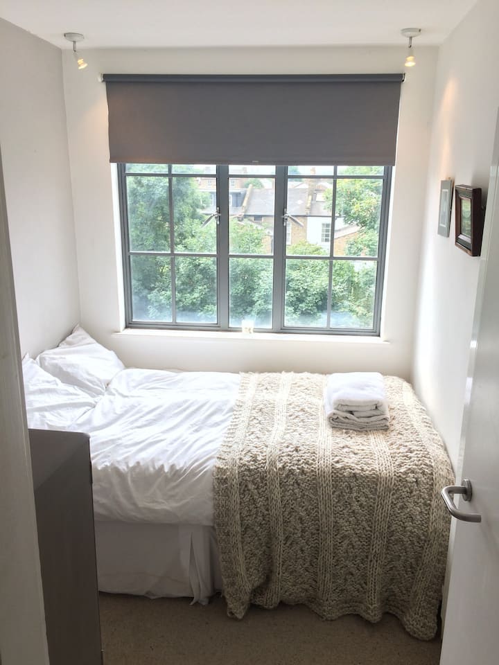 Double Room in Central Dalston Penthouse