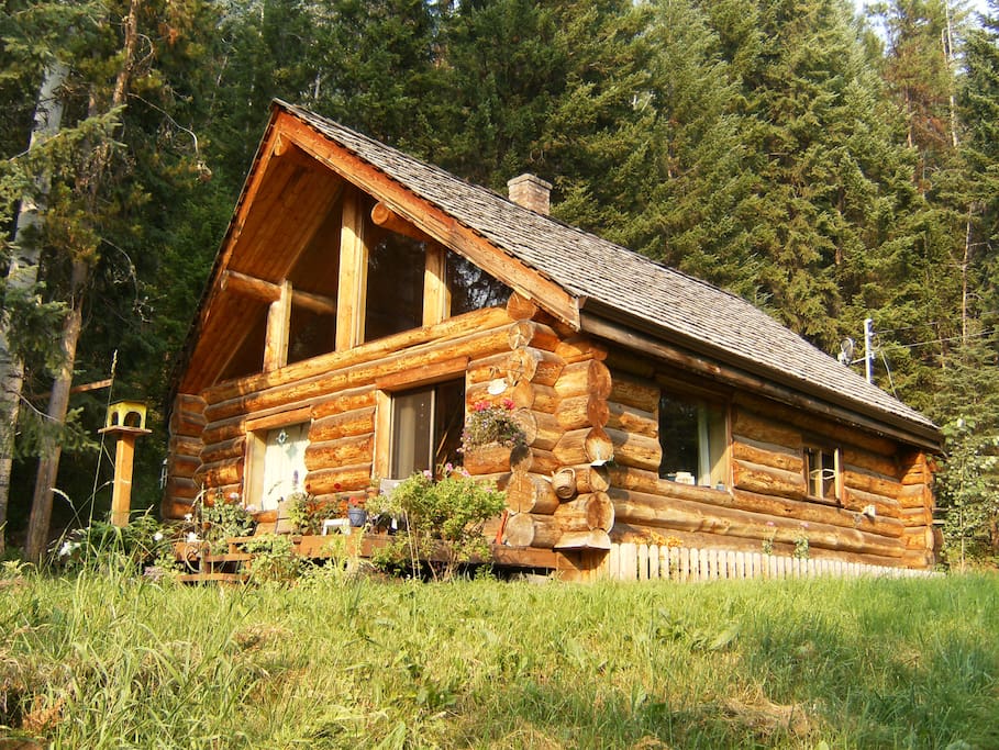 Cariboo Log Home Vacation Rental Cottages for Rent in Horsefly