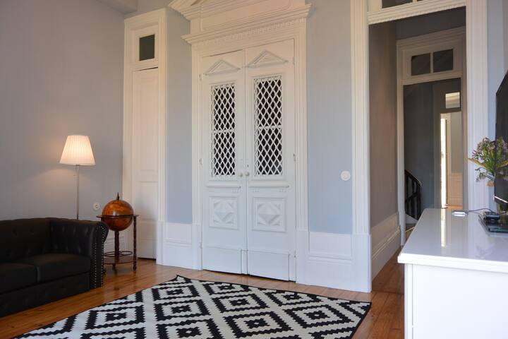 Bonjardim 466-Historic Townhouse gallery image 4