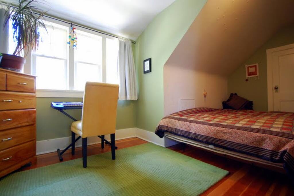 Front upper bedroom. Queen bed.