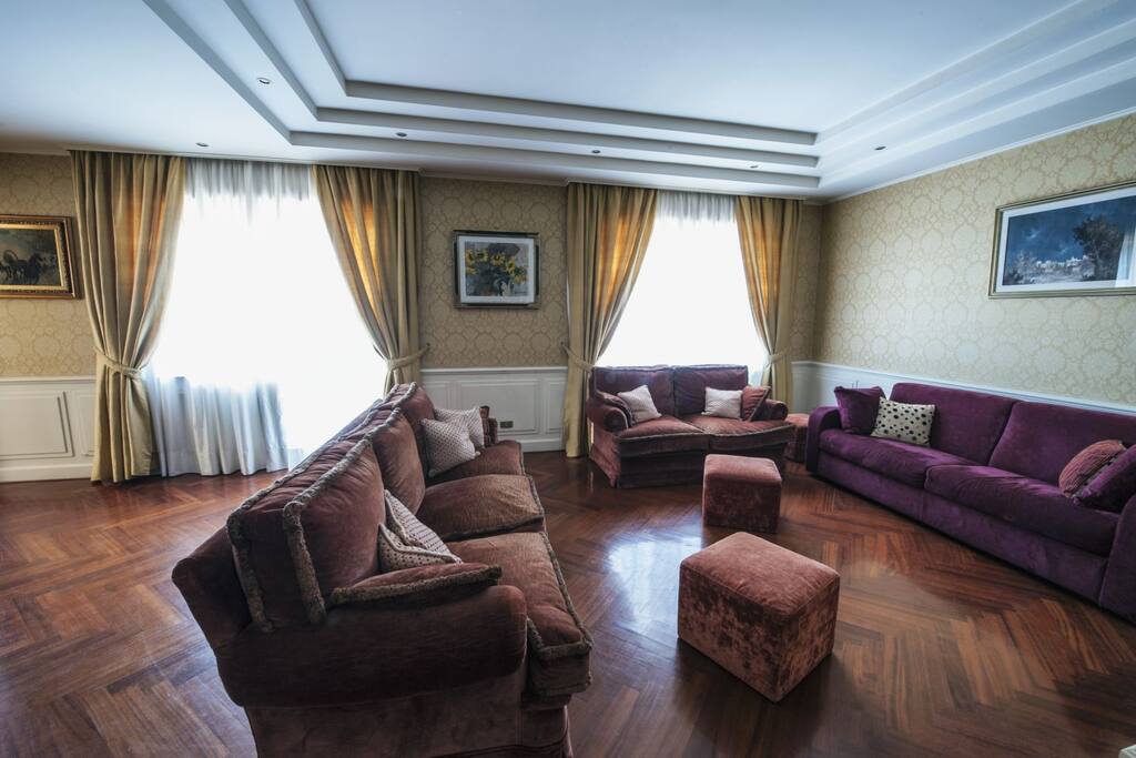salone con divano letto