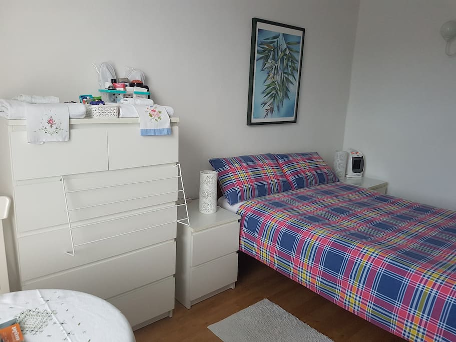 Lots of storage, supplementary heating as well as central heating, comfortable bed.