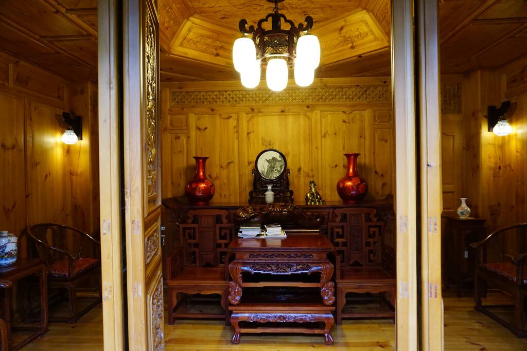 Traditional sitting room