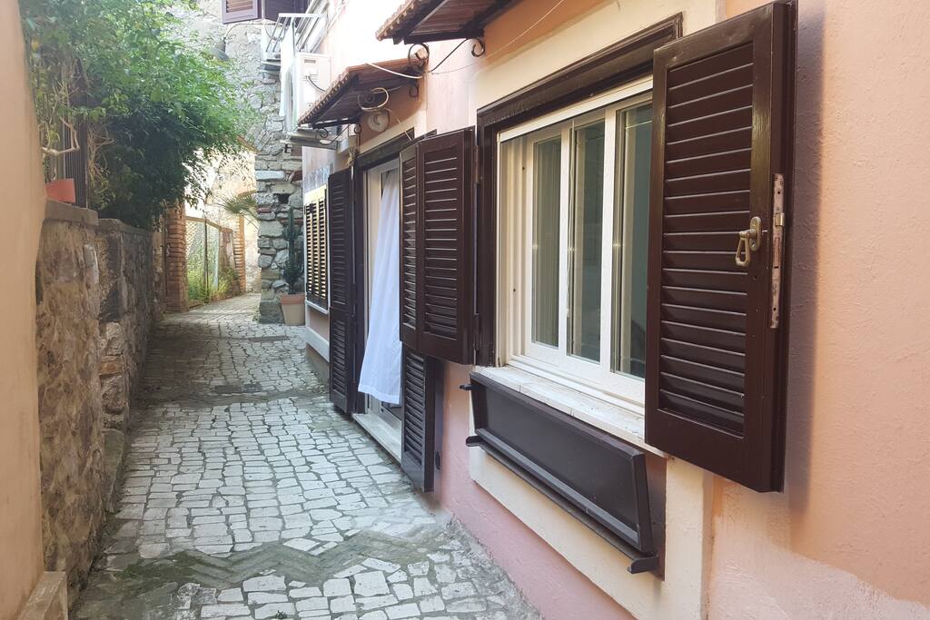 Ingresso Vicolo Chiaromonte