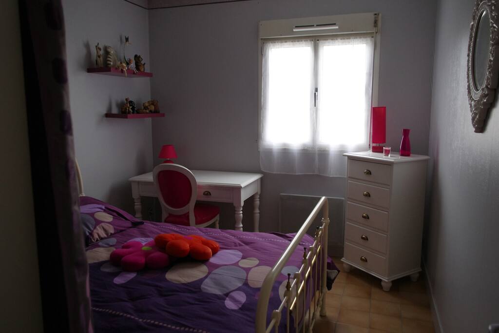 chambre dispose d'un grand dressing