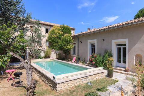 Provencal house with pool