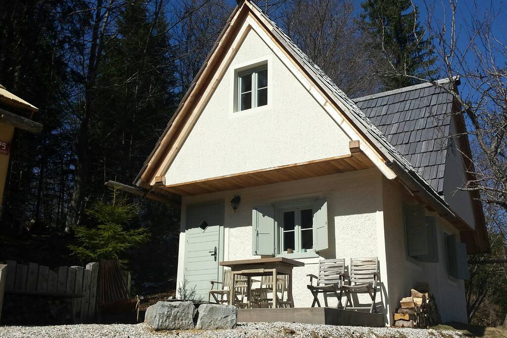 Beech Cottage Cottages For Rent In Gorjuse Radovljica Slovenia
