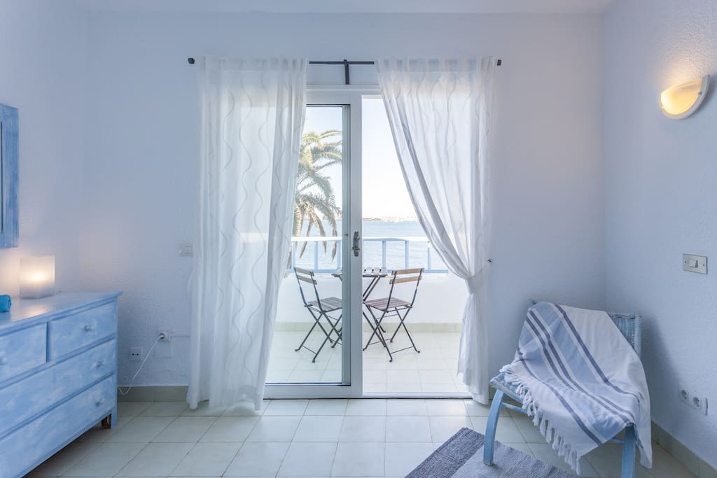 Double sea view bedroom