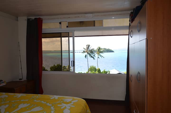 Vienaaukštis namas su vaizdu į marias