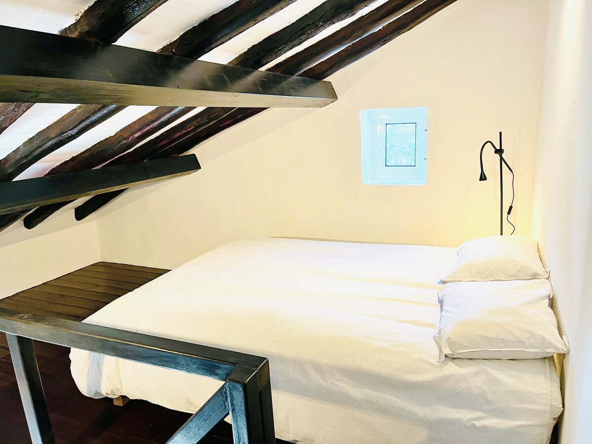 Спална соба 3 межанин 