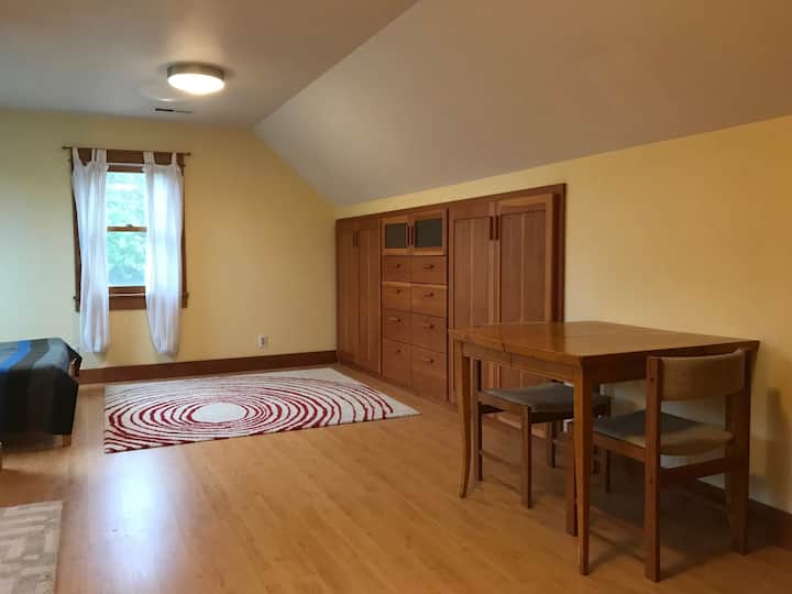 Olympia Vacation Rentals | Resort and Home Rentals | Airbnb - Luxury Penthouse Rentals With Private Elevator Olympia