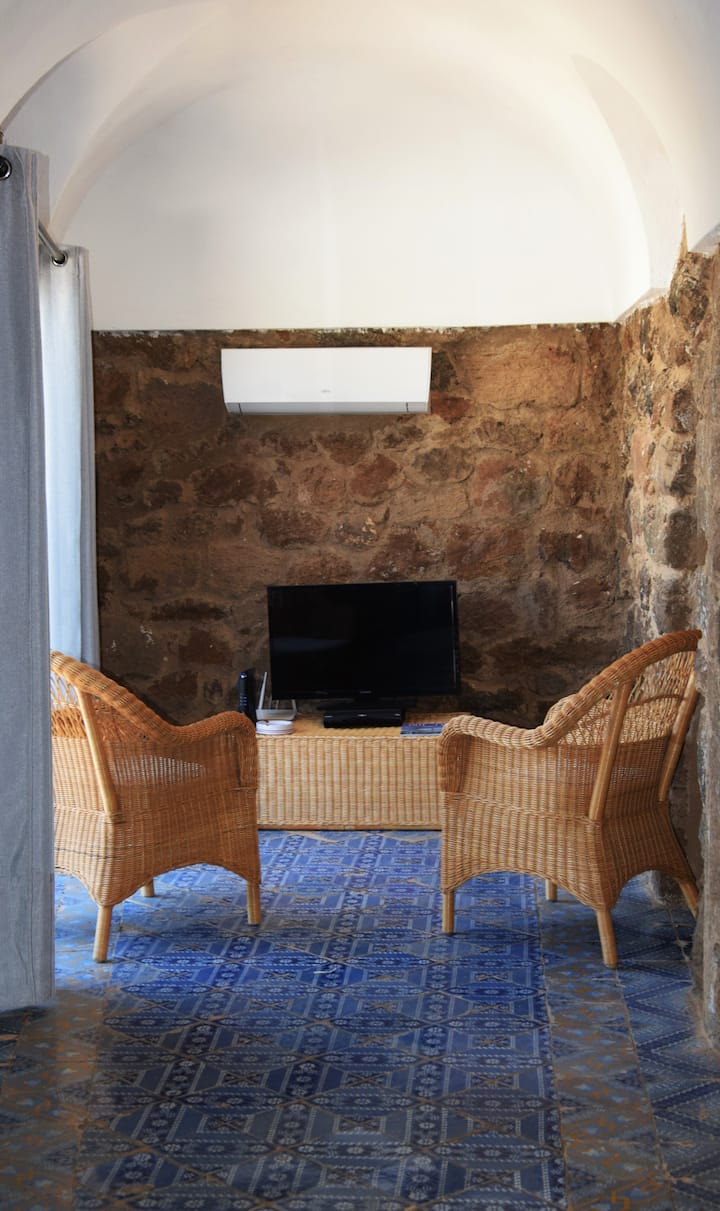Dammuso Arco Dell'elefante: Elegance And Comfort - Pantelleria