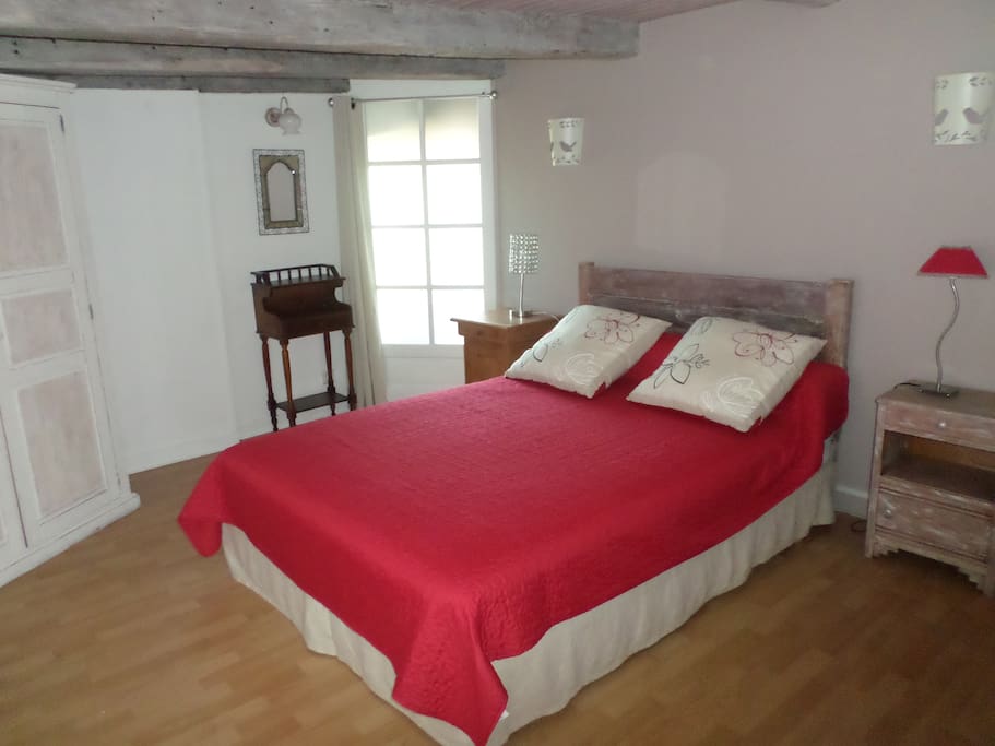 Chambre côté cour