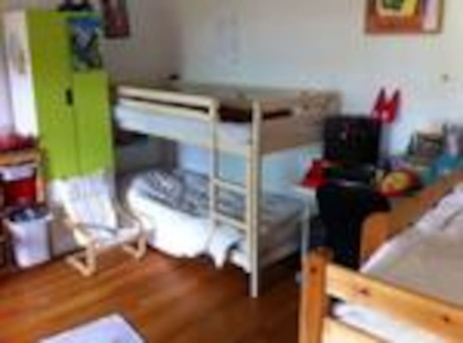 children's bedroom