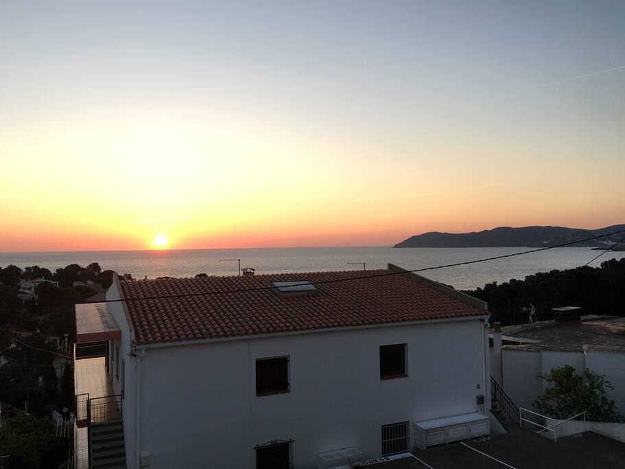 Vue au levé du soleil