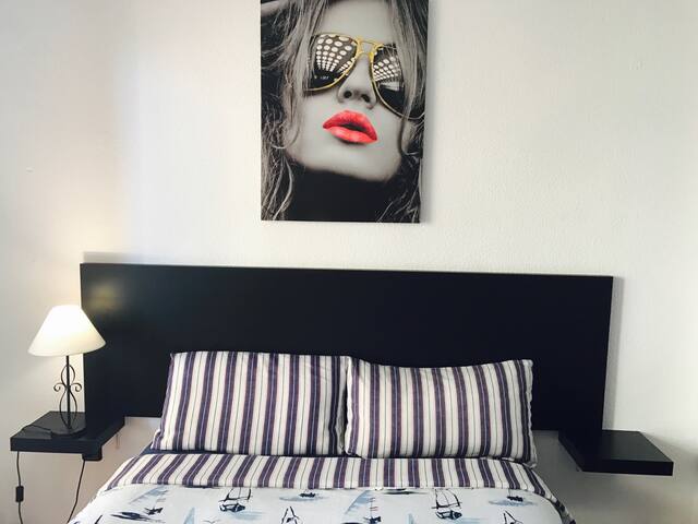 Nice Studio, 3 min from the Beach, Wi Fi