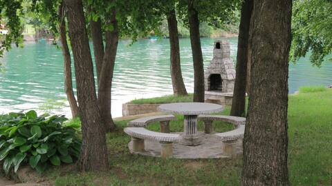 Rest House "Lohovo" on the riverside -Bihac
