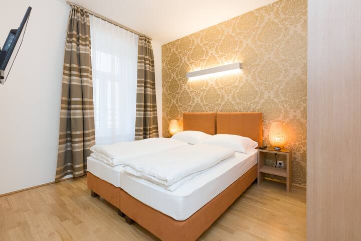 Tabor Premium with Balcony gallery image 2