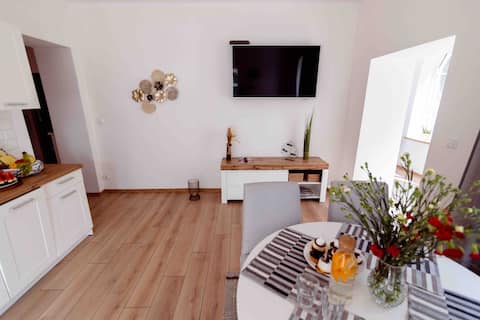 Top Airbnb: Leśne Zacisze Apartment 1 in Polanica Zdrój