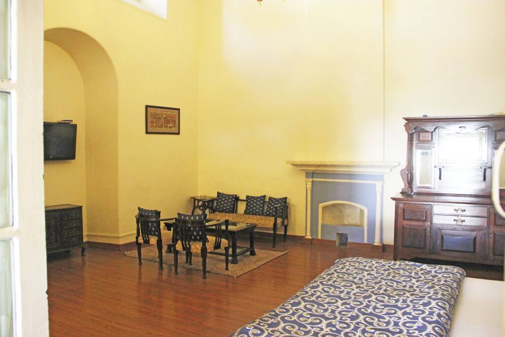 Deluxe Suite