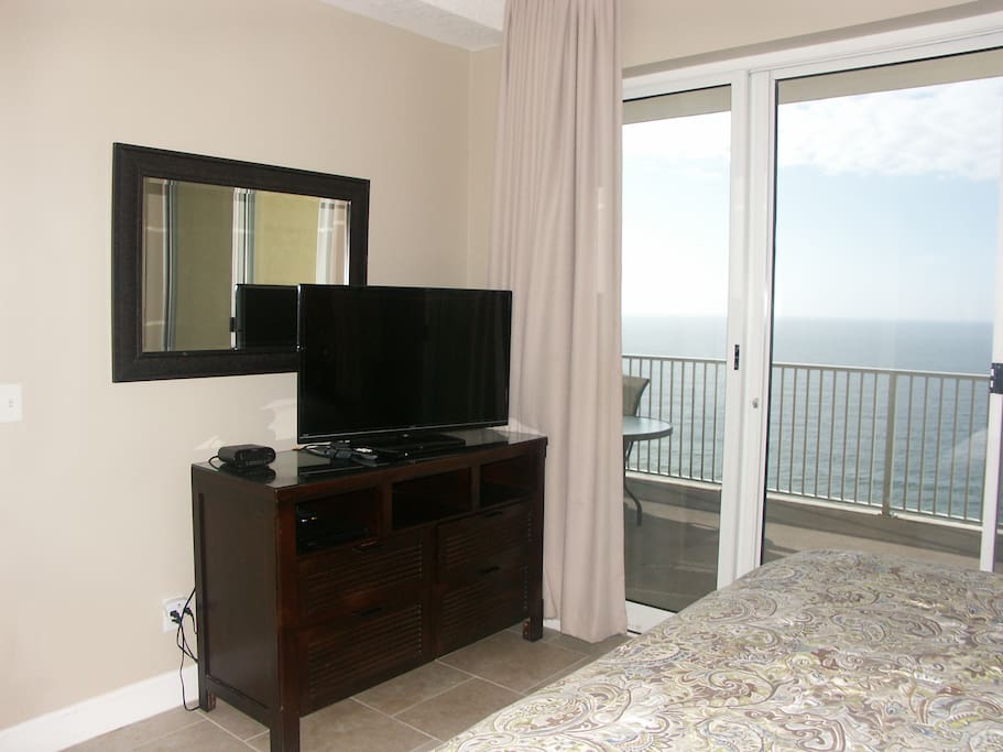Ocean front master bedroom