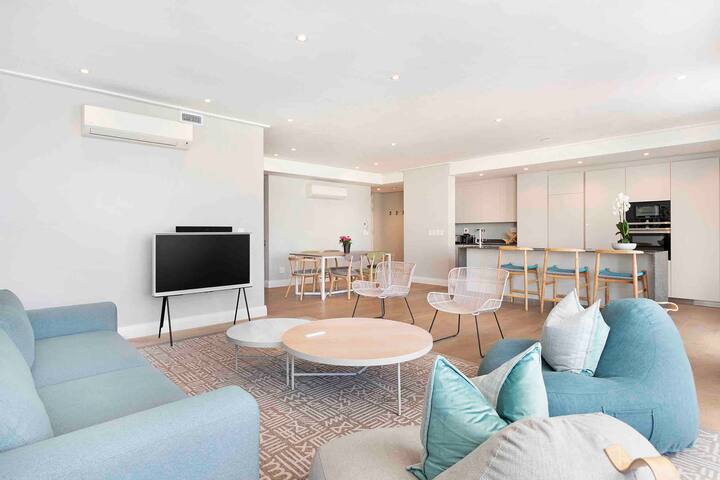 35 On Main Penthouse gallery image 2